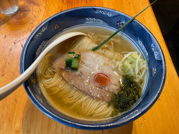 「純粋豚そば　塩」@なかごの写真