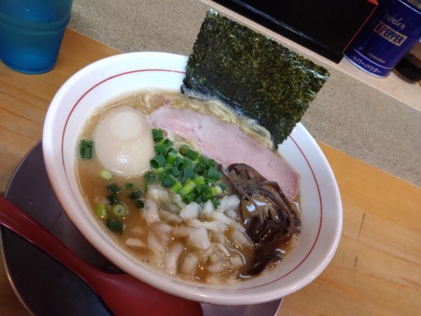 「こってりラーメン 900円」@ラァメン ぼーんずの写真