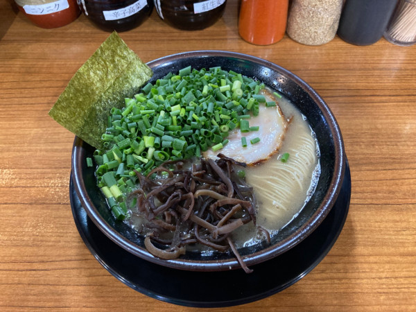 「ネギラーメン」@博多長浜らーめん ぼたんの写真