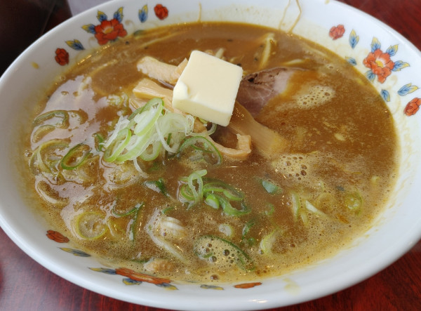 「カレーらーめん(1,050円)」@おんじき庭本 新函館北斗駅前店の写真