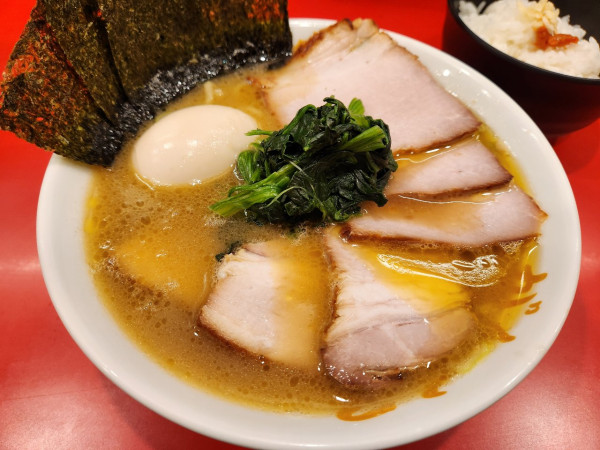「塩チャーシュー麺 味玉 ライス」@ラーメン家 がんくろの写真