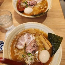 焼きあご塩ら―麺　大盛と味玉