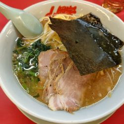 醤油ネギチャーシュー麺