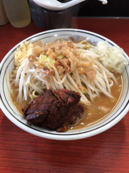 「ラーメン大盛り」@ラーメン一太豚の写真