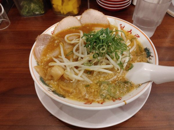 「みそラーメン 880円」@ラーメン魁力屋 北越谷店の写真