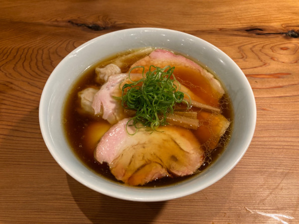 「特製 豚チャーシュー 中華そば」@中華そば しば田の写真