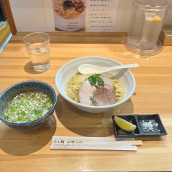 昆布水つけめん