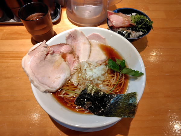 「醤油らぁ麺と寒鰤丼セット1800円（この日限定）」@麺家 たけ田の写真