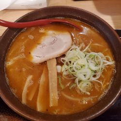 赤味噌ラーメン