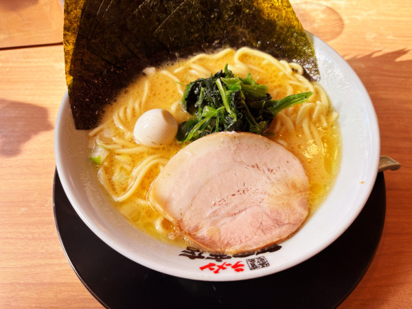 「ラーメン」@町田商店 仲町台店の写真