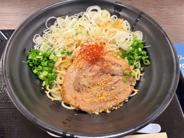 「旨味の効いた油そば」@らぁ麺MORIZUMIの写真