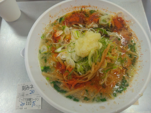 「こってり味噌ラーメン700円、刻みねぎ100円」@とん平食堂 柏店の写真