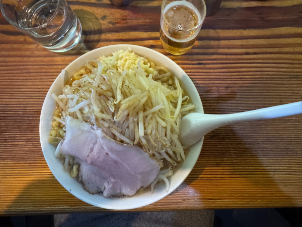 「ラーメン　野菜」@極太濁流ラーメン ら・けいこ 本店の写真