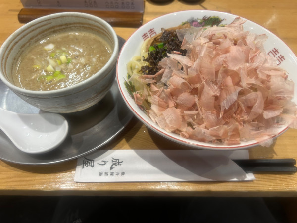 「つけ麺　節と煮干しのこってり　中」@魚介豚清湯 成り屋の写真