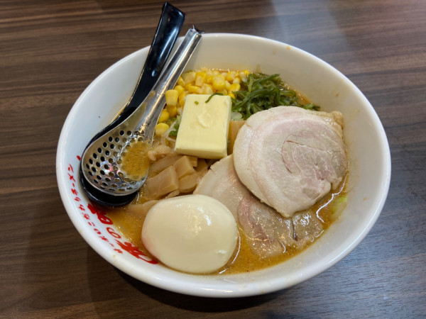 「時計台ラーメン(味噌)(1200円)」@味の時計台 ひたちなか店の写真