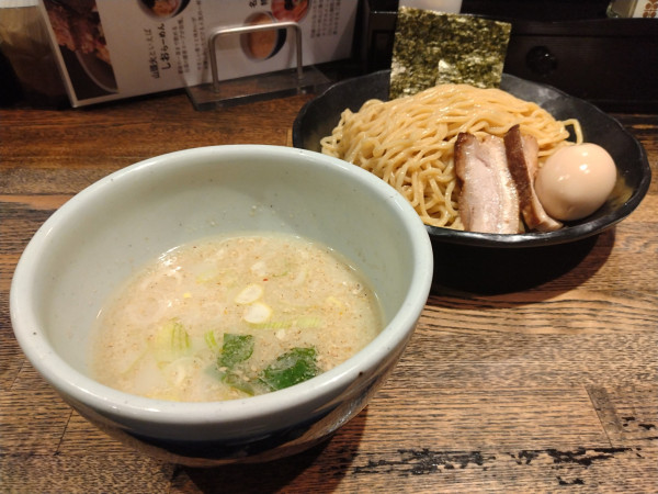 「しおつけ麺」@らーめん 山頭火 原宿店の写真
