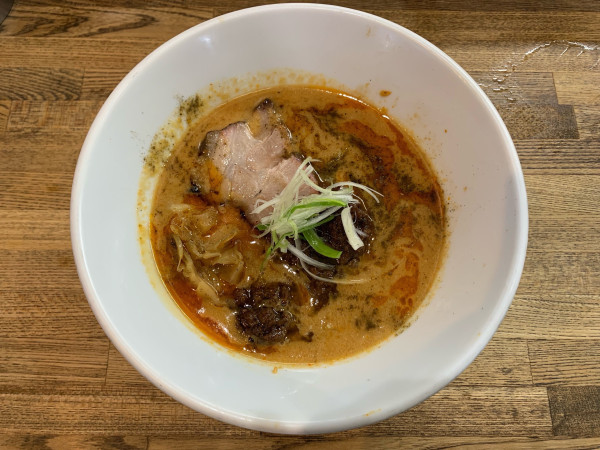 「麻辣担々麺　太麺」@麺屋 一八の写真