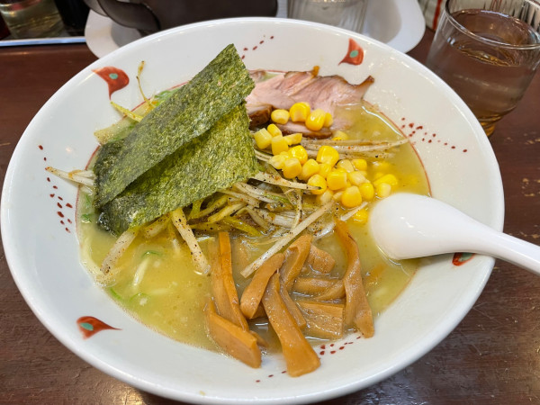 「ゆず塩らいおんらーめん」@らいおん 府中本店の写真