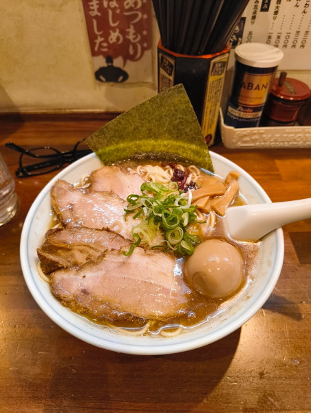 「紫そば+大盛　1280円」@中華そば むらさき山の写真