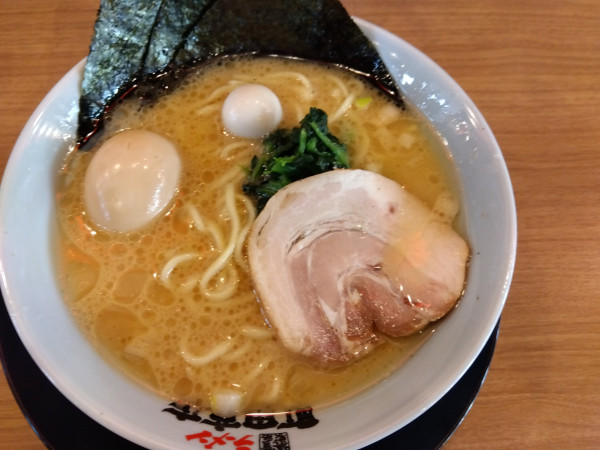 「味玉ラーメン¥970ライス¥150」@町田商店 市川店の写真