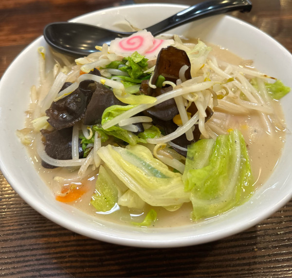 「たっぷり野菜塩タンメン」@つけ麺らーめん春樹 お台場店の写真