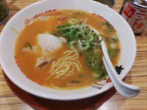 「ラーメン（並）720円」@ラーメン横綱 柏店の写真