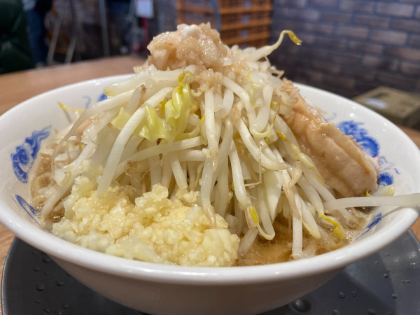 「ラーメン・全ましニンニクダブル：840円」@ジャンクガレッジ 狭山店の写真
