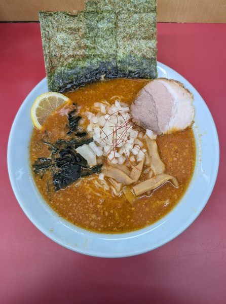 「トムヤムラーメン+しびれスパイス+ハバネロ」@ラーメンショップ 犬塚本店の写真