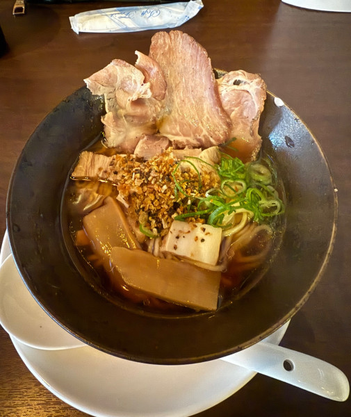 「結局松村さんなんじゃね！汁あり。」@まがりラーメンの写真