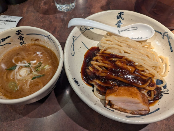 「黒つけ麺1120円」@麺屋武蔵 武骨外伝の写真