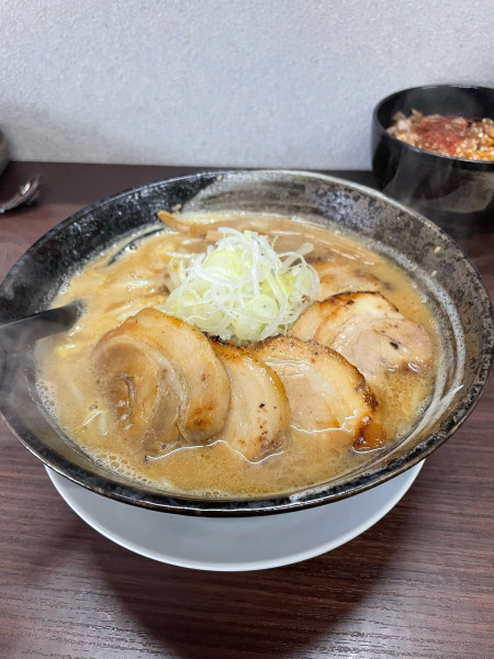 「味噌チャーシュー麺」@麺屋とみよしの写真
