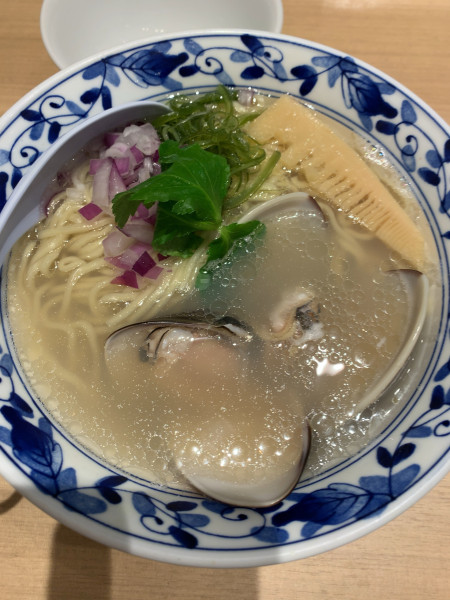 「究極の蛤らぁ麺」@九十九里らぁめん くくり 千客万来店の写真