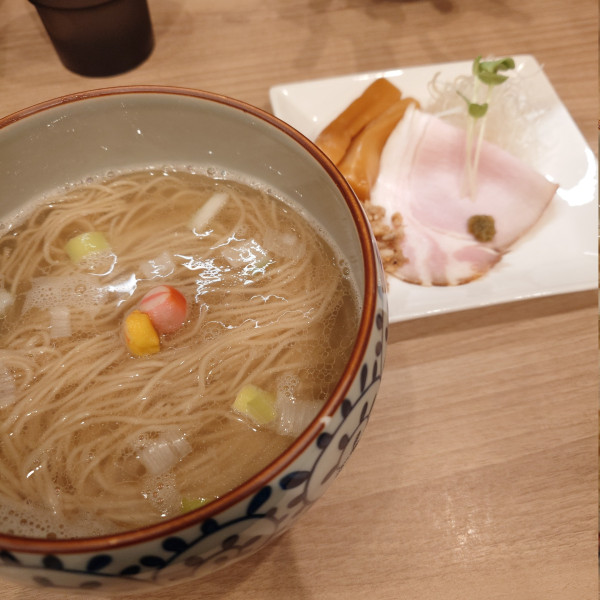 「めで鯛ときの醤油そば」@麺処 まるは BEYONDの写真