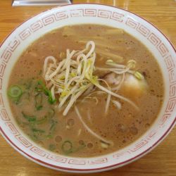 中華そば（750円）