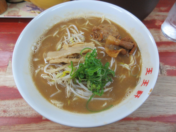 「支那そば（並）（750円）」@支那そば 王王軒 本店の写真