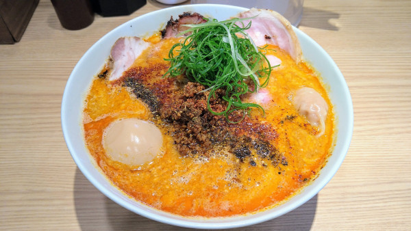 「特製担担麺」@中村麺三郎商店の写真