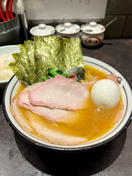 「特製ラーメン【TP】ライス」@らーめん飛粋の写真