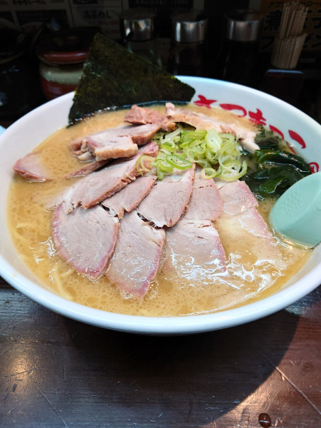 「チャーシュー麺大盛りチャーシューダブル」@さつまっこ 平和島店の写真