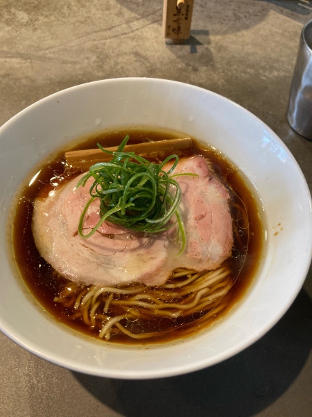 「醤油らぁ麺」@麺屋 しん道の写真