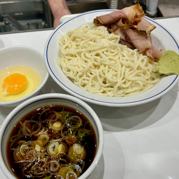 「冷やもり中華（生卵）」@冷やもり中華 太郎ちゃん 田町店の写真