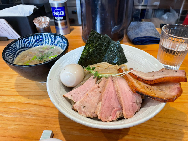 「特製濃厚豚骨魚介つけ麺」@KEN軒の写真