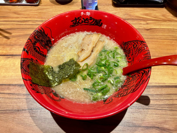 「元味ラーメン840円+チャーハンセット310円+替え玉130円」@ラー麺 ずんどう屋 一宮公園通店の写真