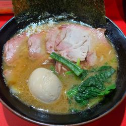 チャーシューメン＋煮玉子