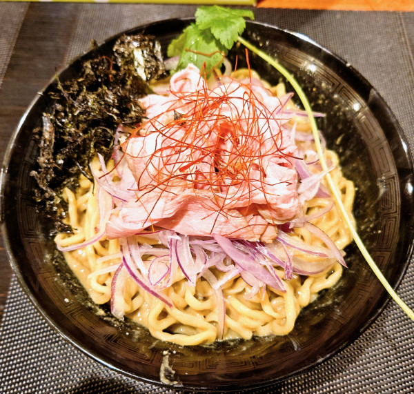 「牡蠣まぜそば　大」@廻麺 鶏千の写真