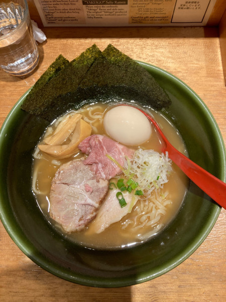 「特製焼きあご塩らー麺お茶漬けセット1440円」@焼きあご塩らー麺 たかはし 新宿本店の写真