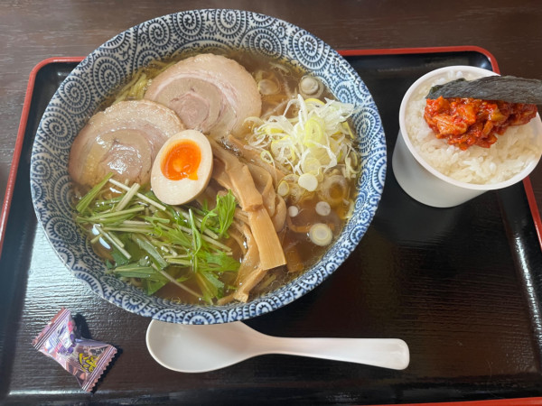 「らーめんチャンジャのせご飯セット(醤油)+めん類大盛り」@古民家らーめん 福寿庵の写真