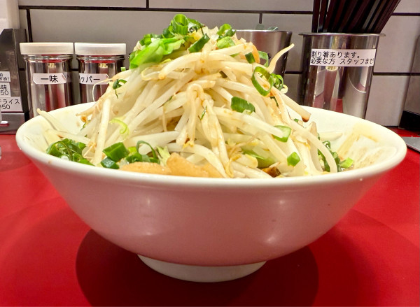 「濃厚（ミニ）¥940」@豚らーめん ミドリカワの写真