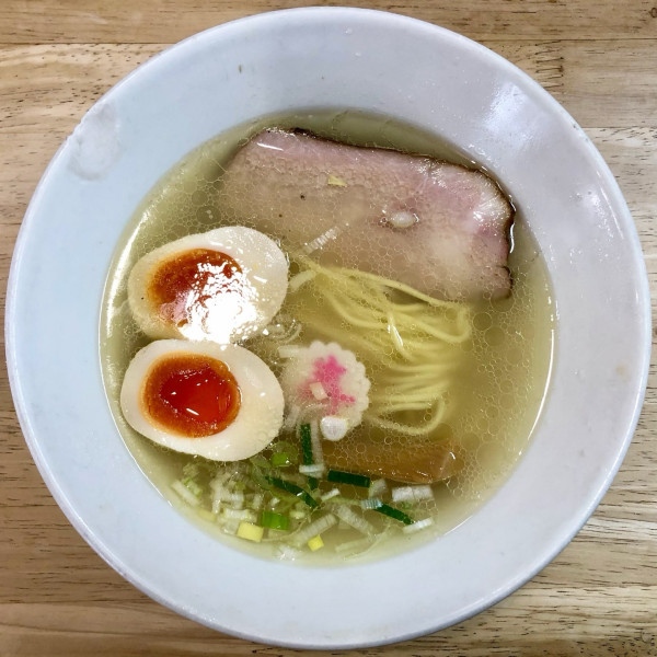 「味玉塩(麺半分)¥900」@まつやの写真