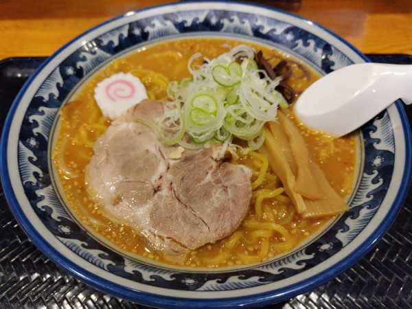 「炙り系札幌味噌ラーメン」@街道の燈 旬酒場 やまもとの写真