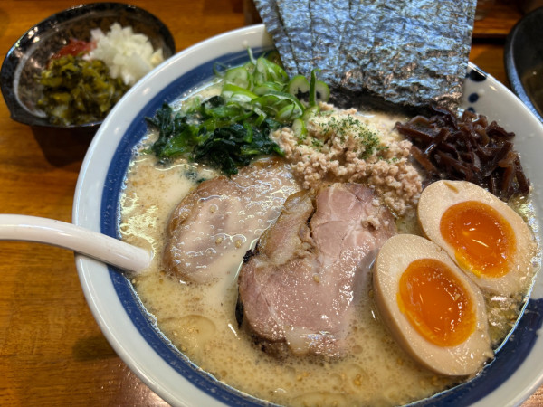 「【正月限定】鶏塩白湯そば1000円+他いろいろ」@麺屋 鶏口の写真